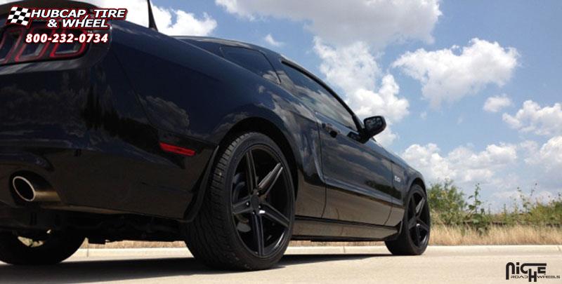 vehicle gallery/ford mustang gt niche apex m126 20x85  Black & Machined with Dark Tint wheels and rims